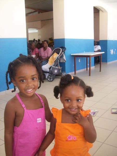 ALEXIA ET LO�SHA